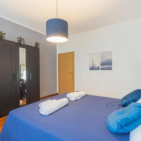 6min To Cascata Di Nesso- Private Parking Apartment